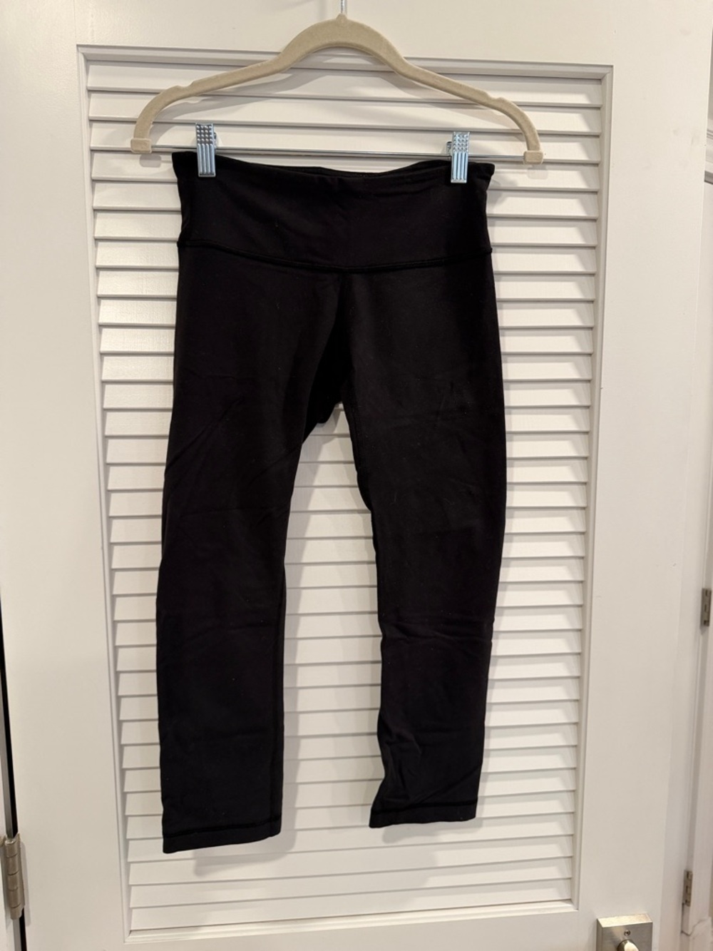 lululemon wunder under black leggings mid rise